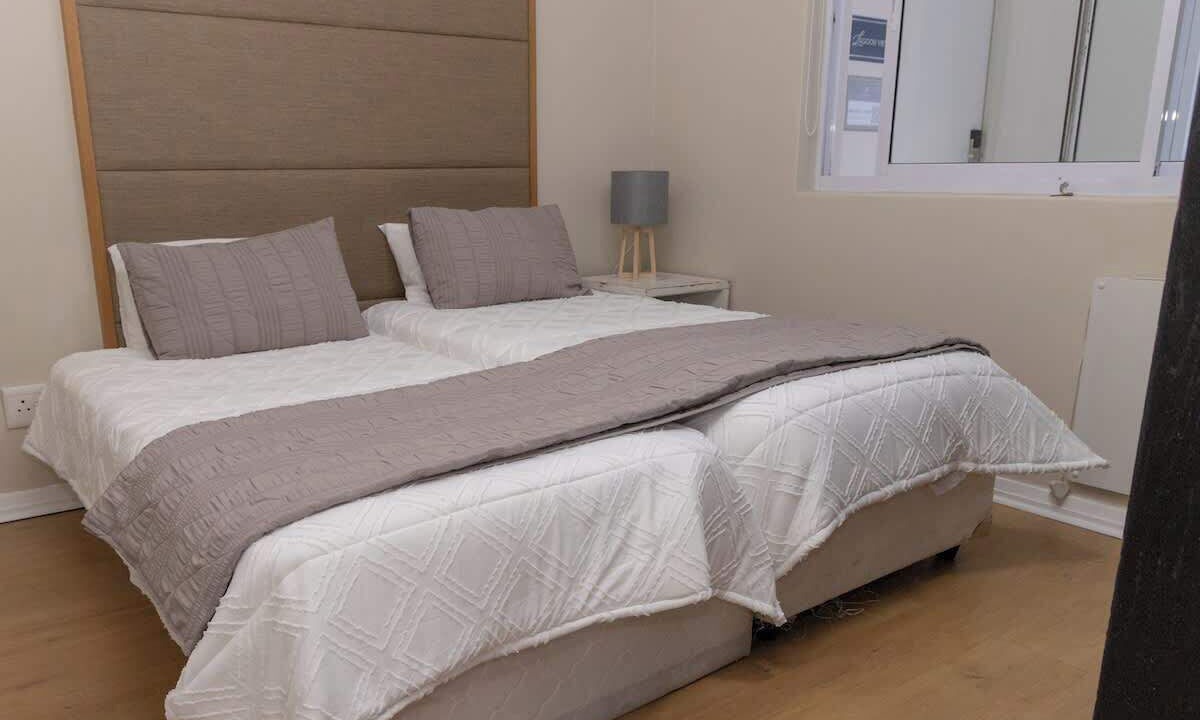 Photo of Bedroom in Lagoon Beach