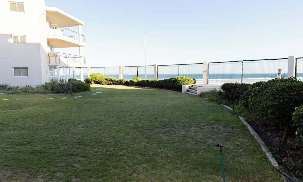 Photo of Outdoor in Lagoon Beach