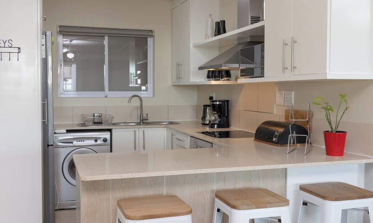 Photo of Kitchen in Lagoon Beach