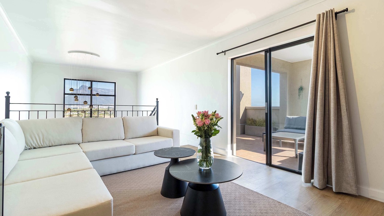Photo of Livingroom in Century City