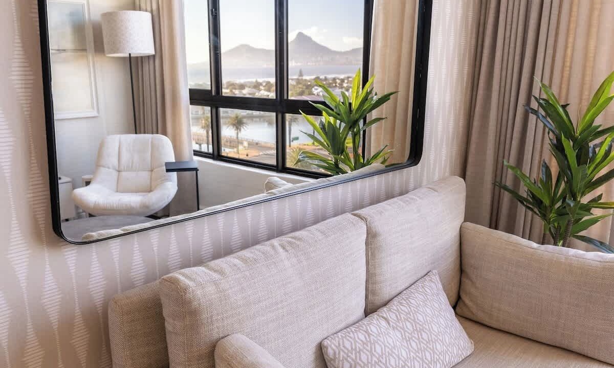Photo of Livingroom in Milnerton