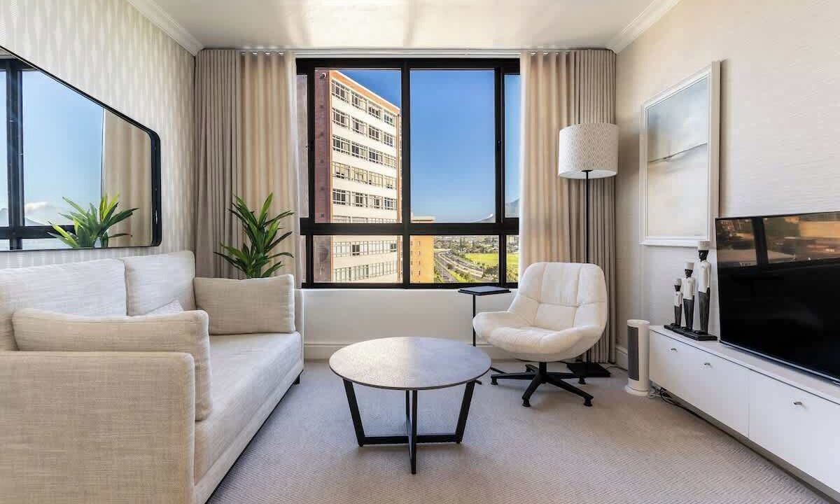 Photo of Livingroom in Milnerton