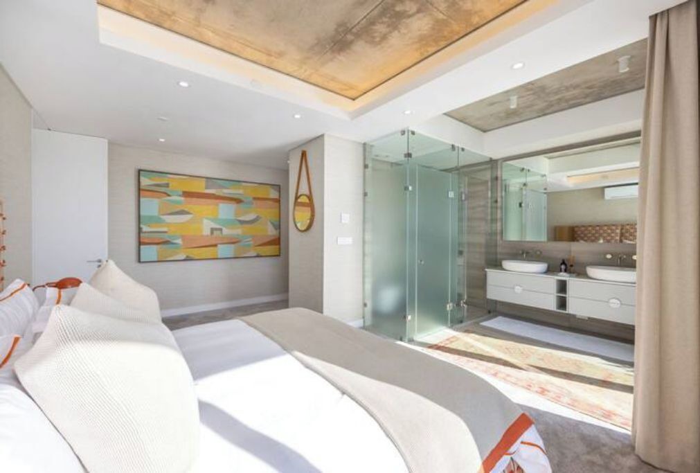 Photo of Bedroom in Sea Point