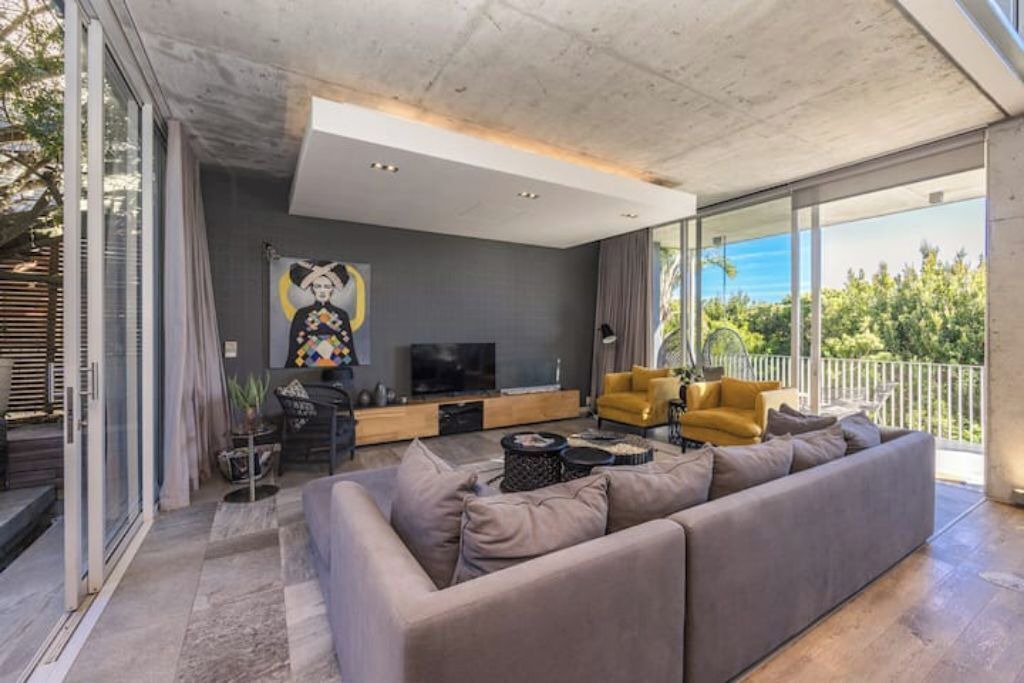 Photo of Livingroom in Sea Point