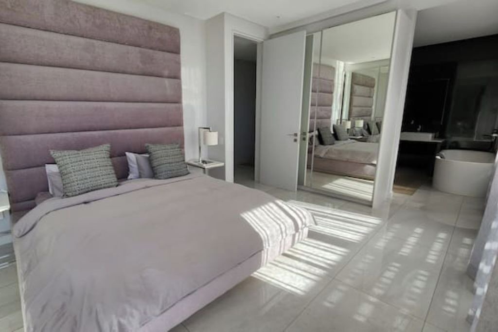 Photo of Bedroom in Sea Point