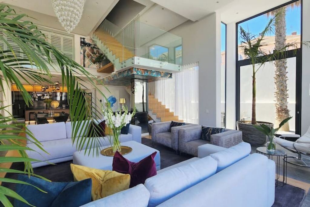 Photo of Livingroom in Sea Point