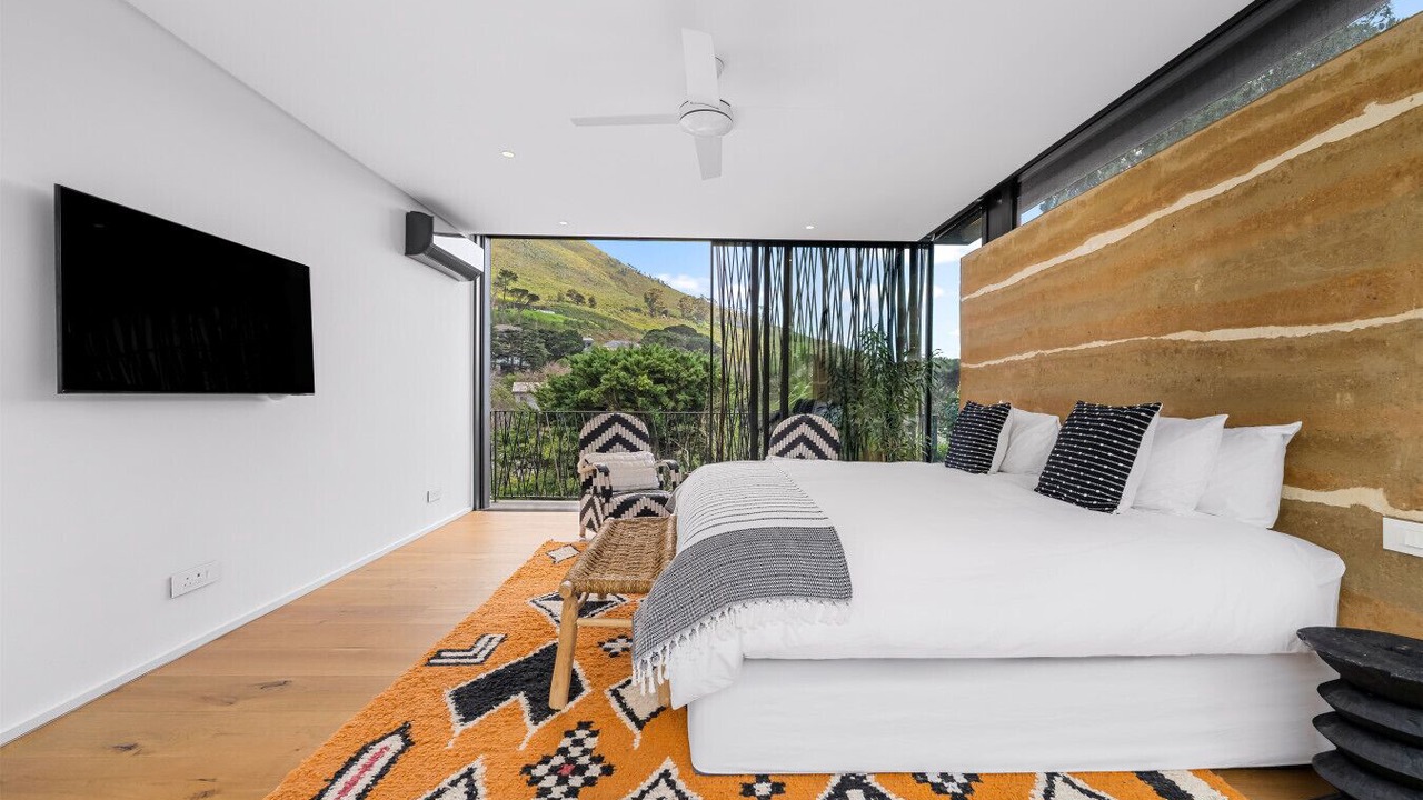 Photo of Bedroom in Cape Town City Centre