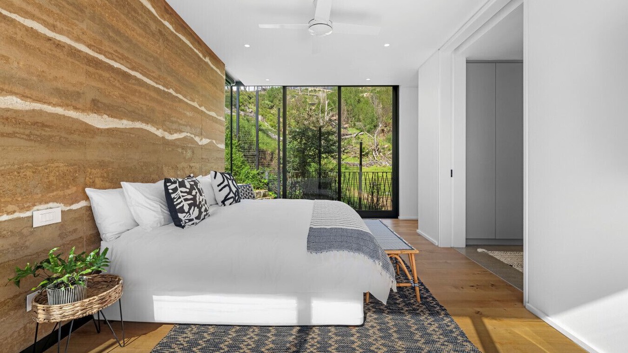Photo of Bedroom in Cape Town City Centre
