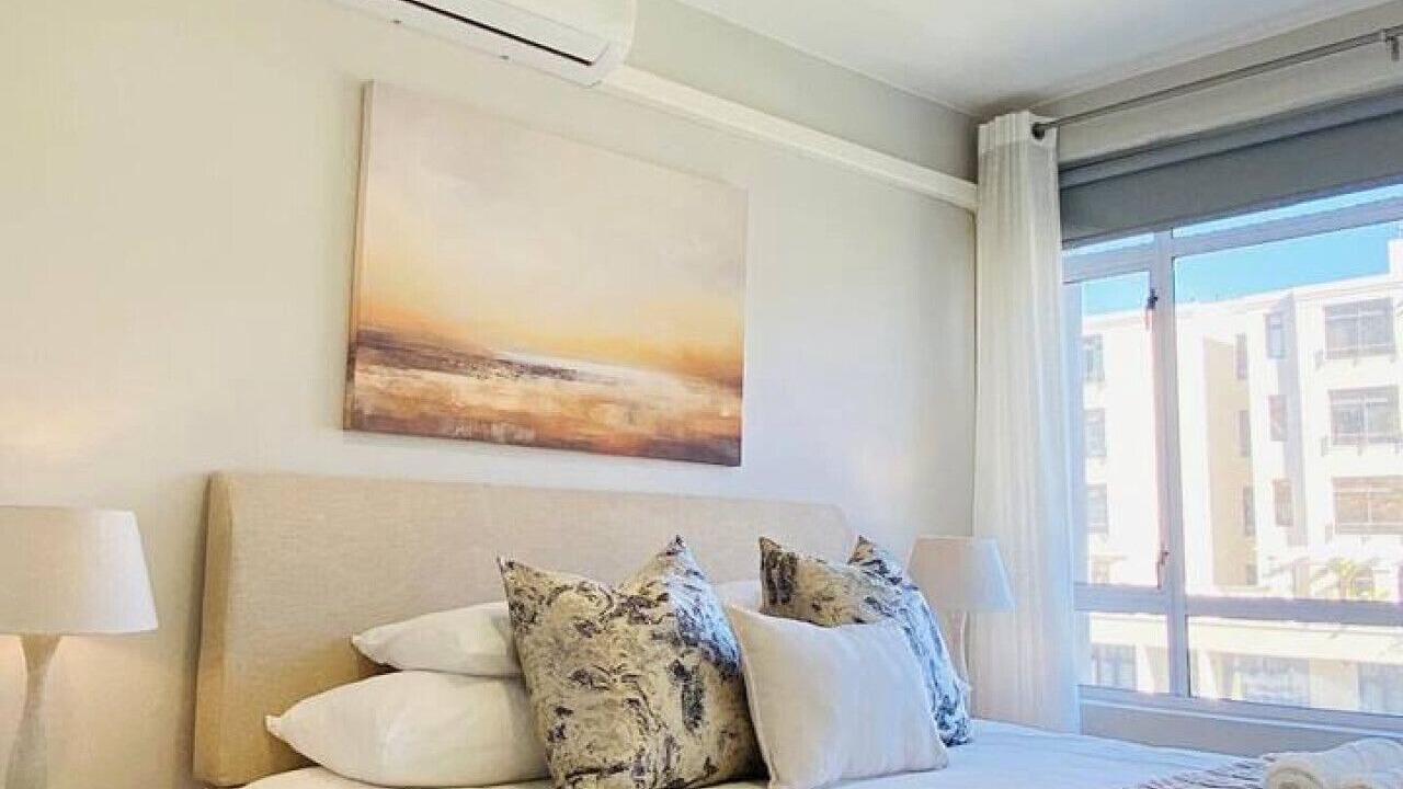 Photo of Bedroom in Sea Point