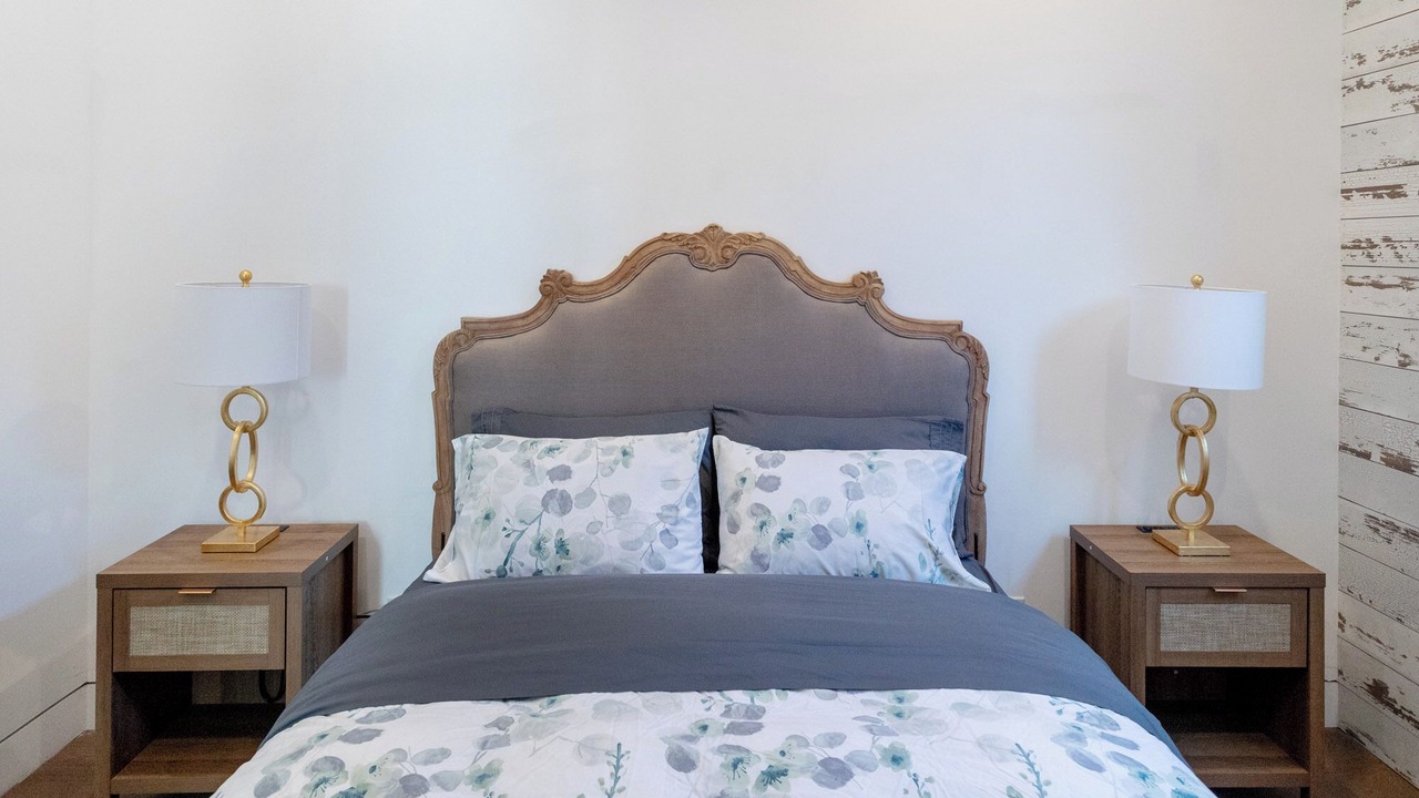 Photo of Bedroom in West Oakland