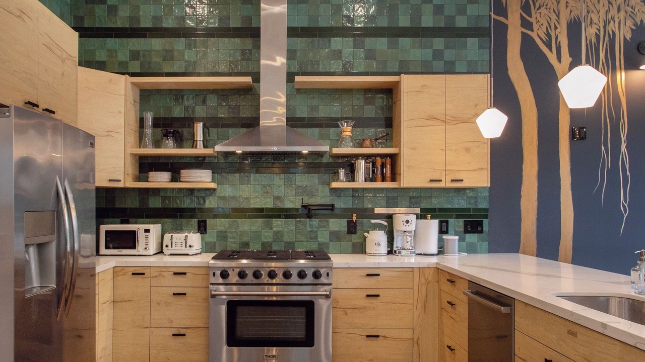 Photo of Kitchen in West Oakland