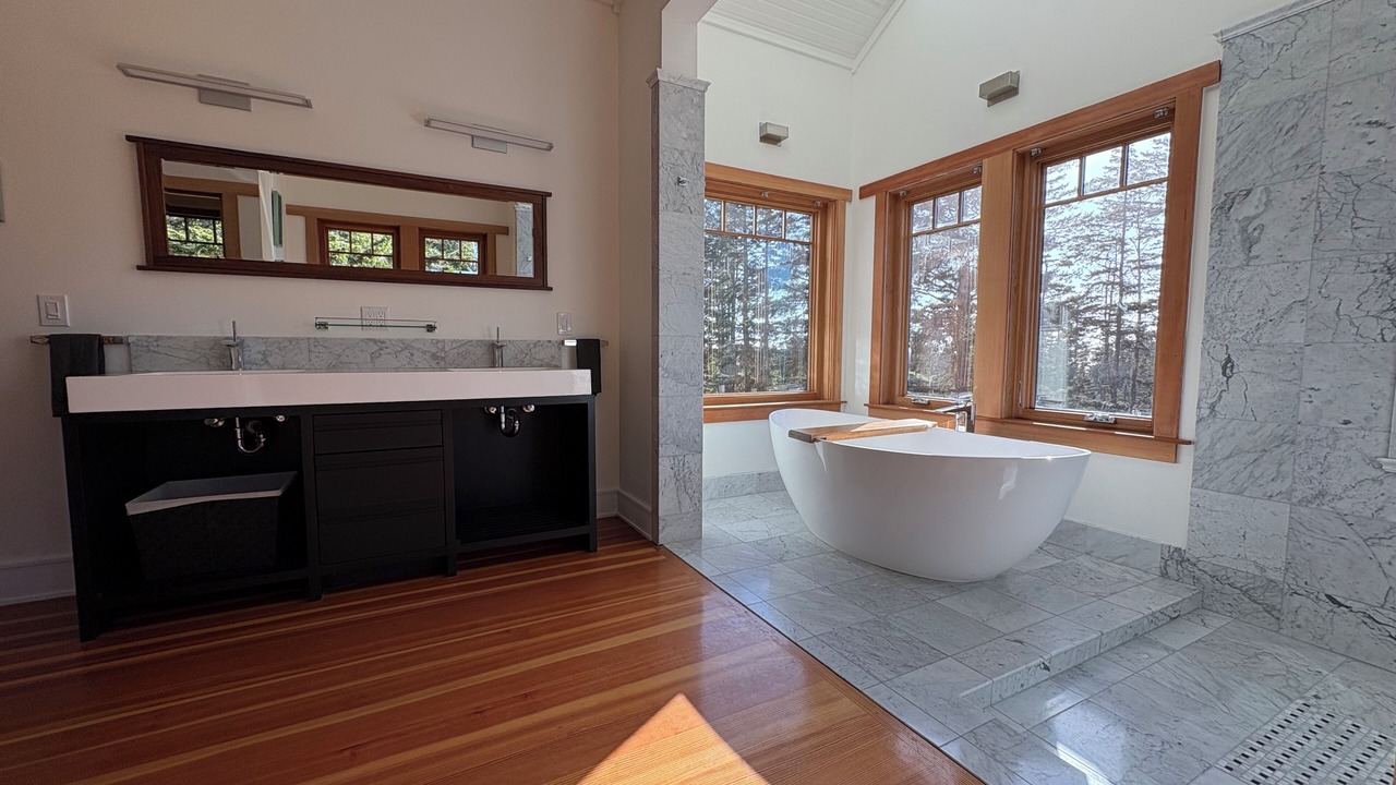 Photo of Bathroom in Little River