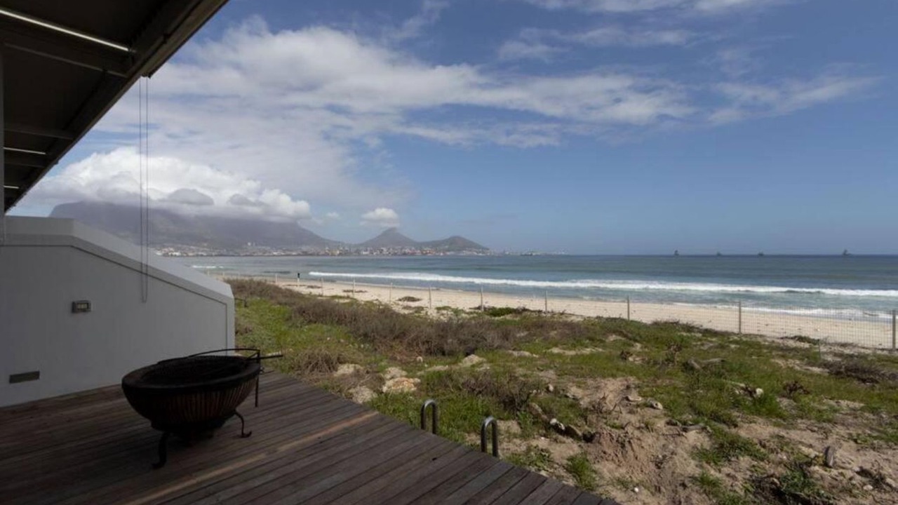 Photo of Outdoor in Lagoon Beach