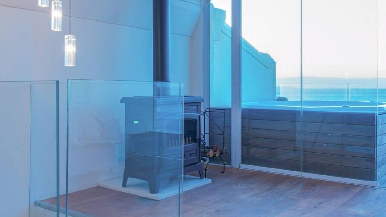 Photo of Bedroom in Lagoon Beach