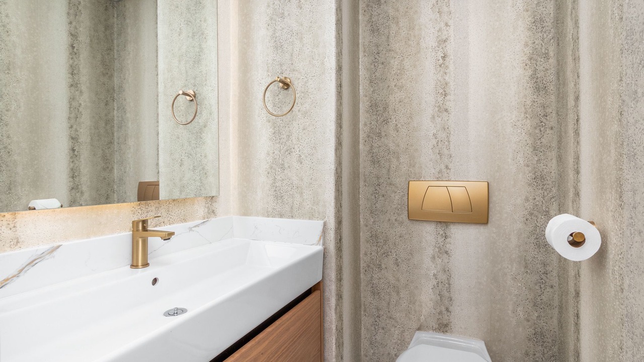 Photo of Bathroom in Lagoon Beach