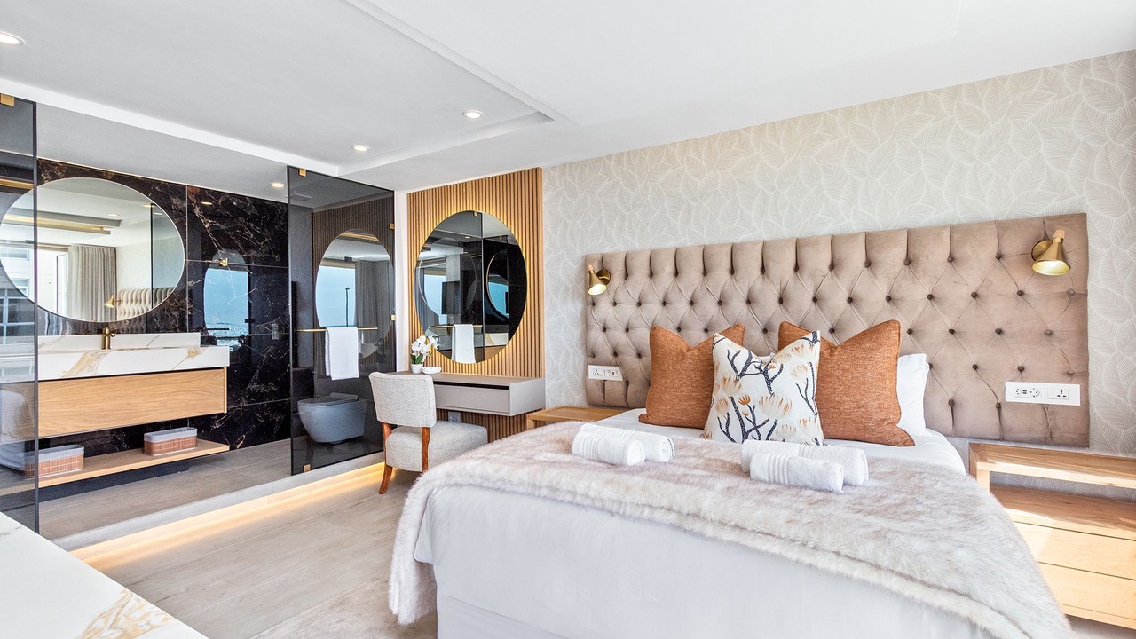 Photo of Bedroom in Lagoon Beach