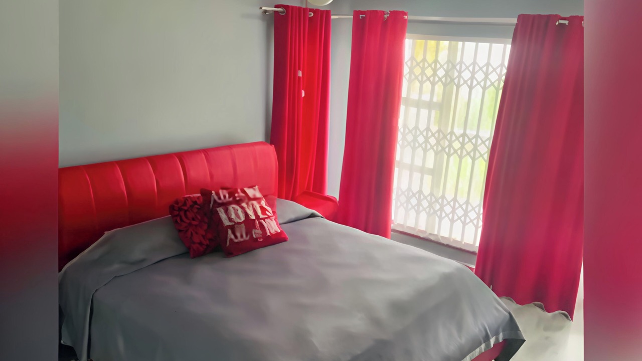 Photo of Bedroom in Deneysville