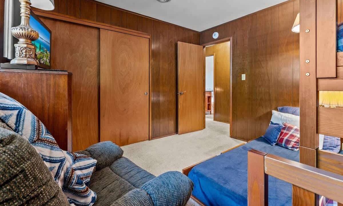 Photo of Livingroom in Homewood