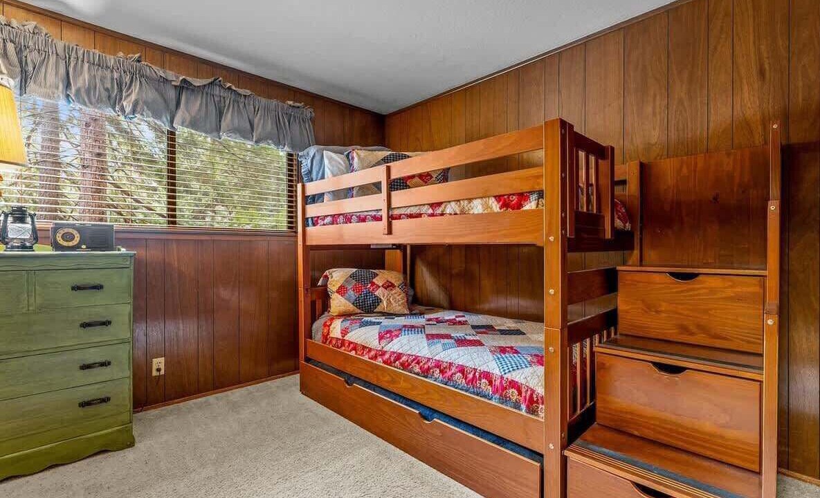 Photo of Bedroom in Homewood