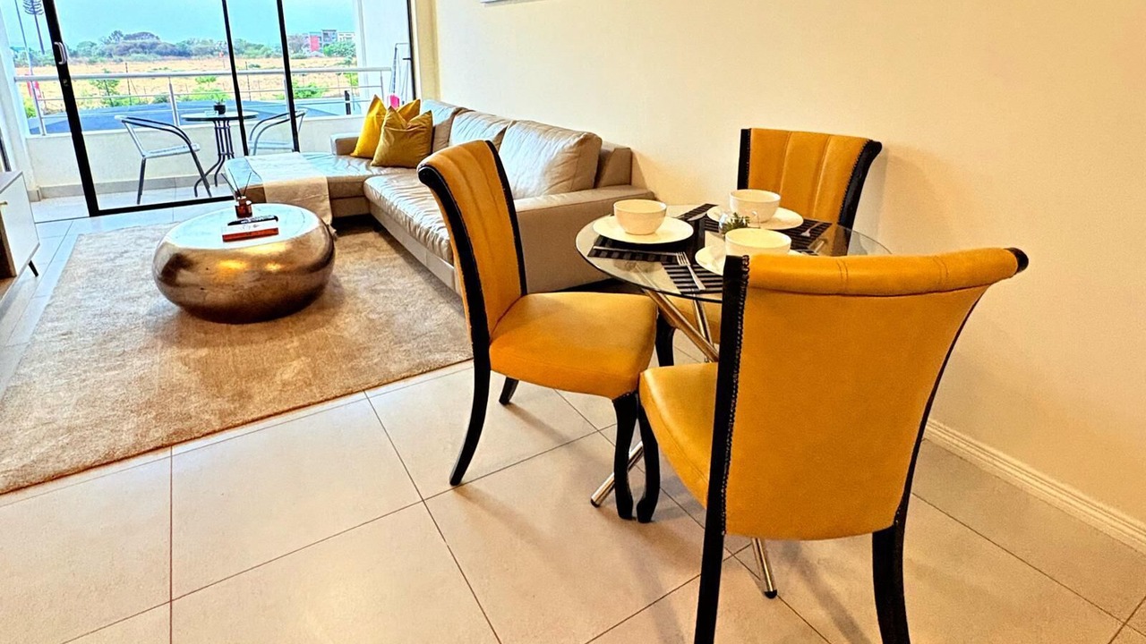 Photo of Livingroom in Greater Johannesburg Metropolitan Area