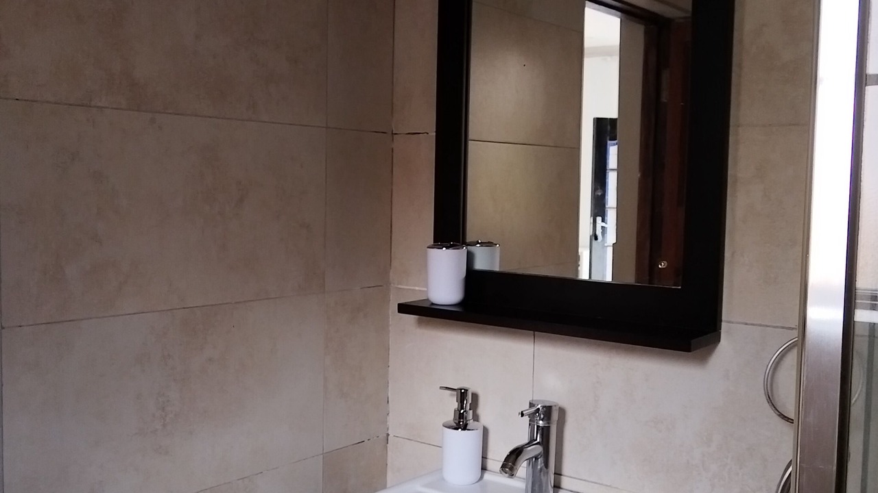 Photo of Bathroom in Greater Johannesburg Metropolitan Area