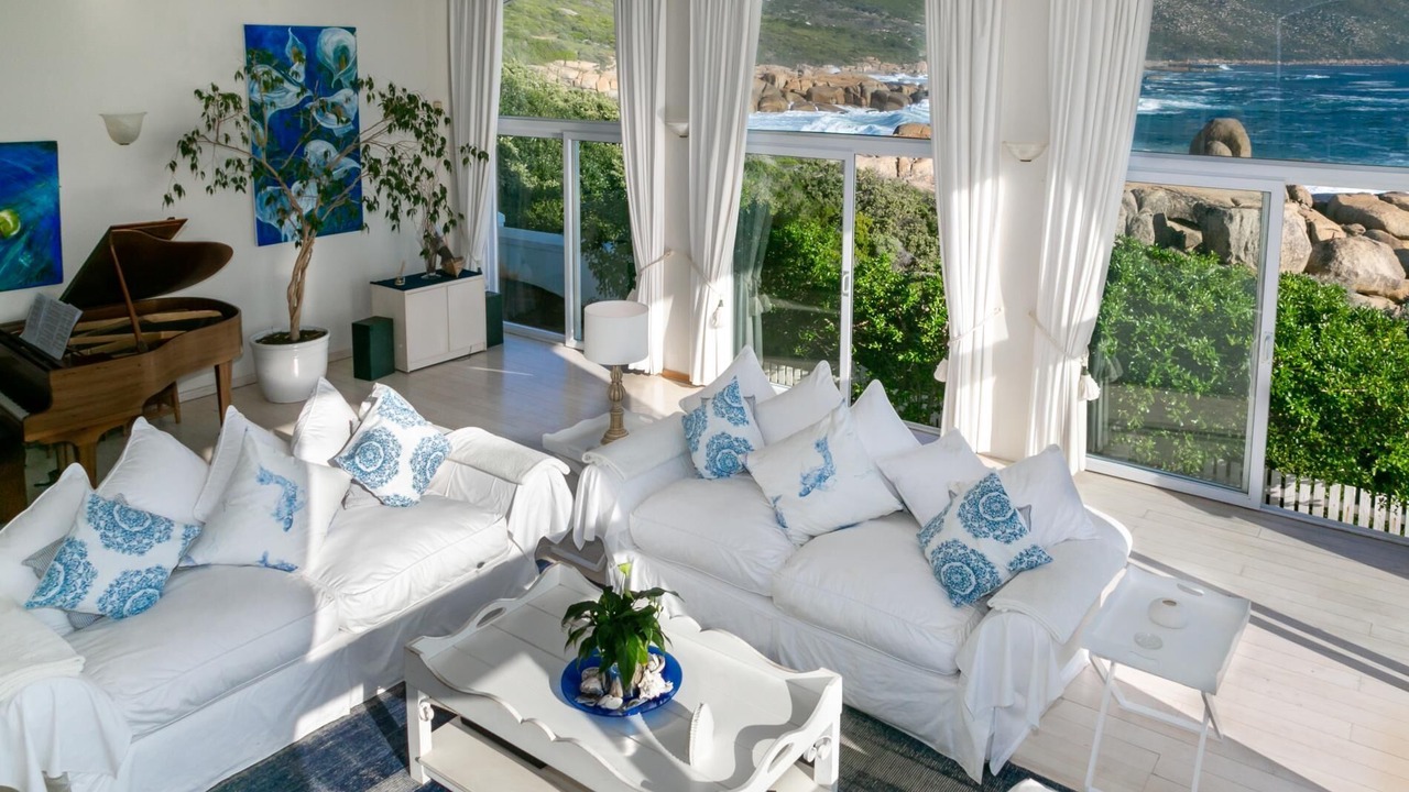 Photo of Others in Fresnaye