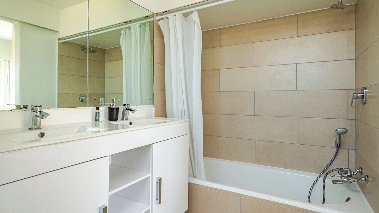 Photo of Bathroom in Umhlanga