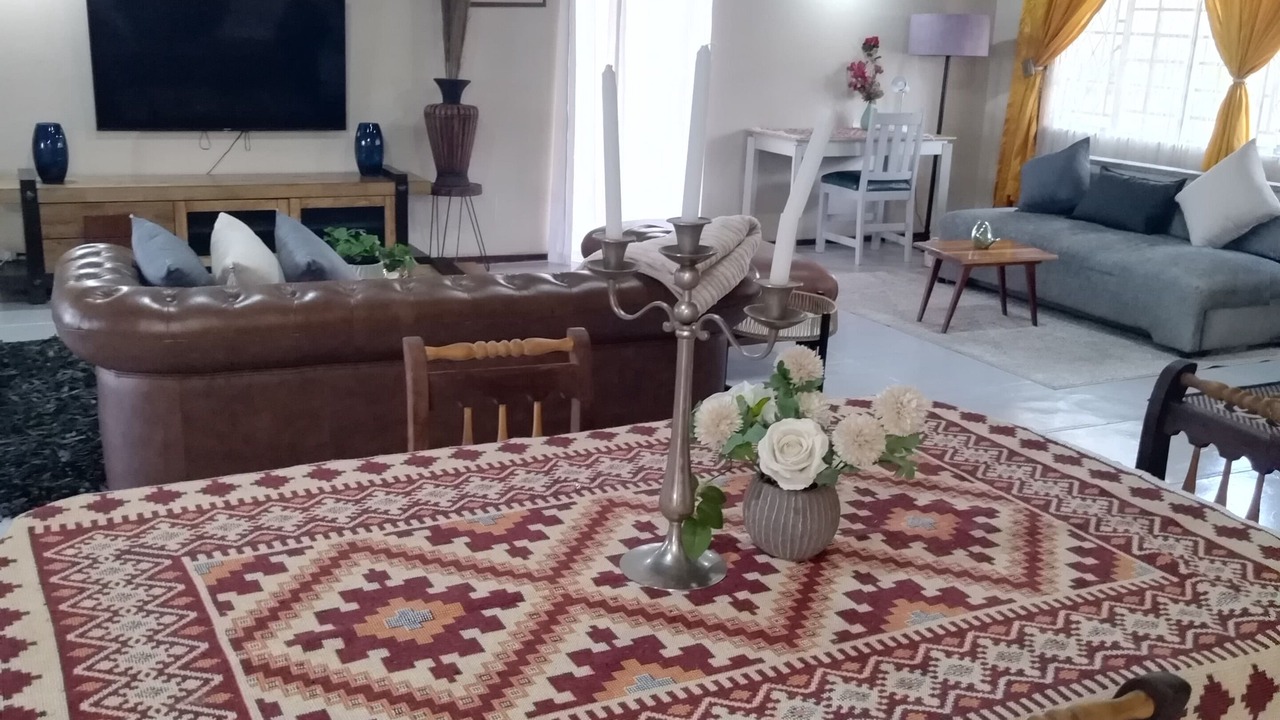 Photo of Livingroom in Mbombela