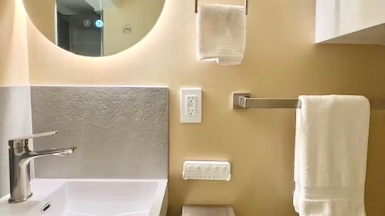 Photo of Bathroom in Outer Sunset