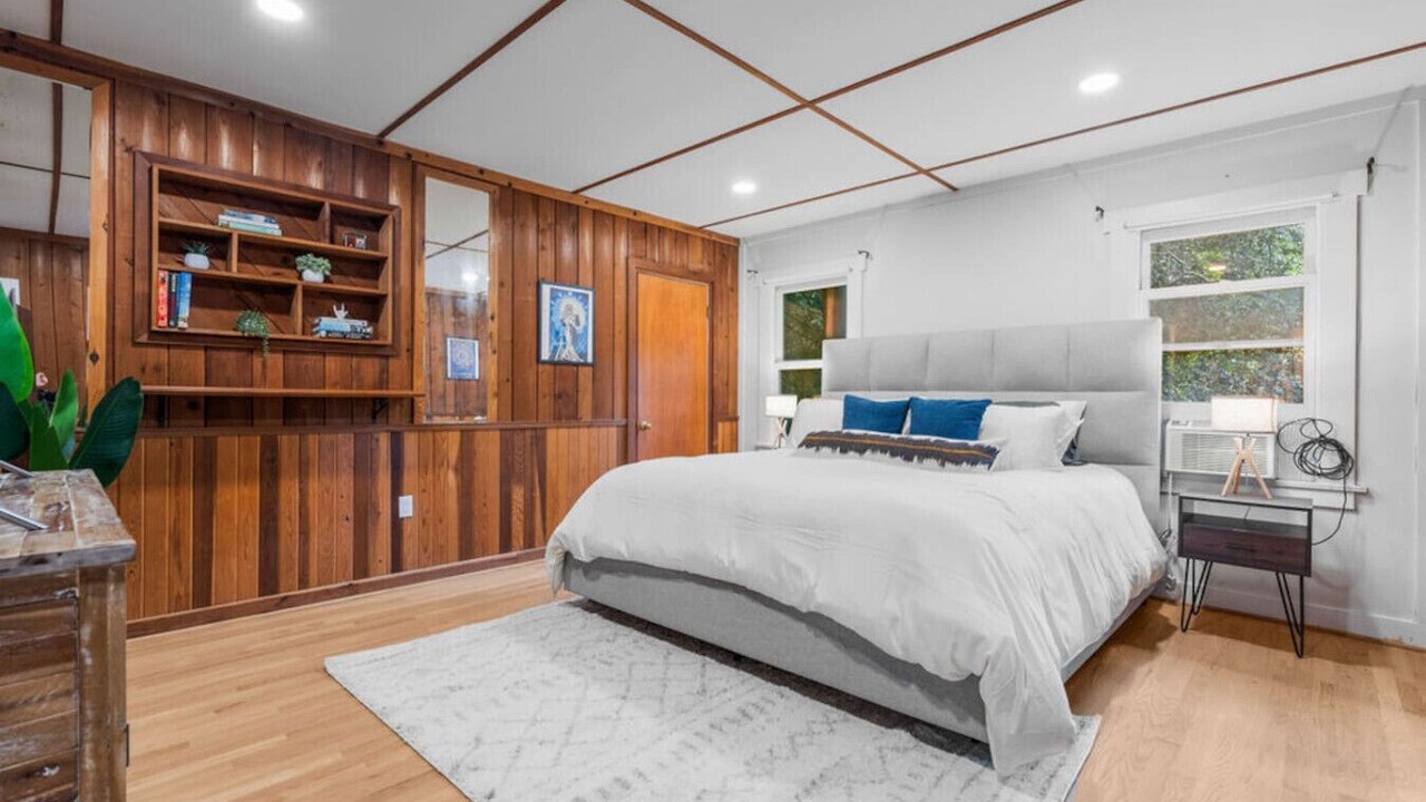 Photo of Bedroom in Lexington Hills