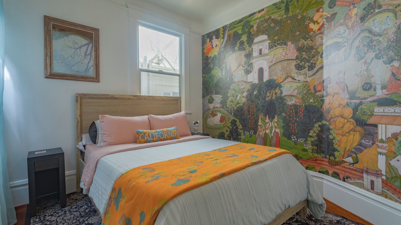 Photo of Bedroom in Nob Hill