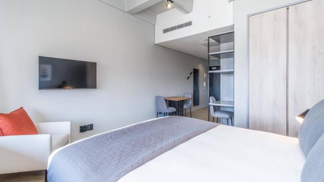 Photo of Bedroom in Cape Town City Centre