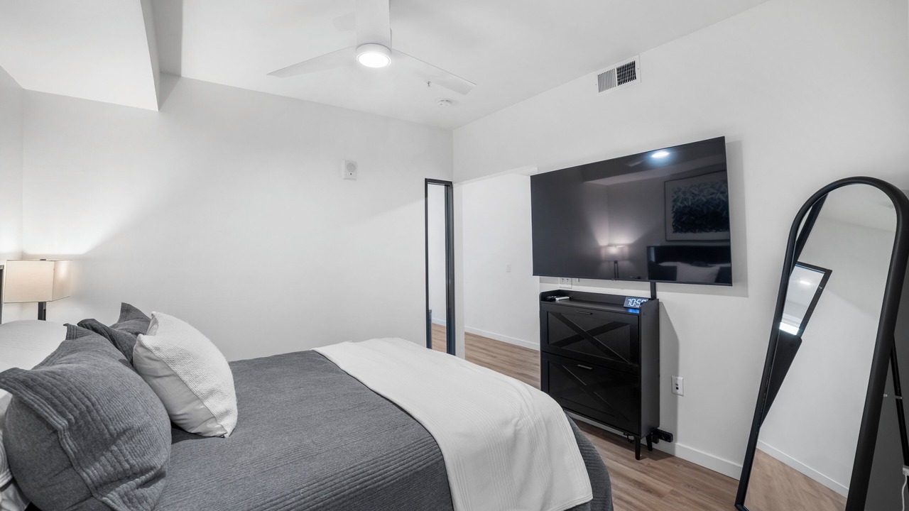 Photo of Bedroom in Downtown Sacramento