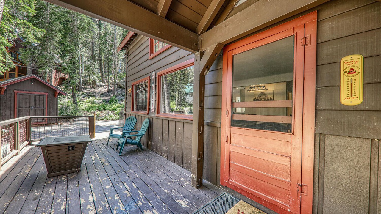 Photo of Patio Balcony in Donner Lake Woods