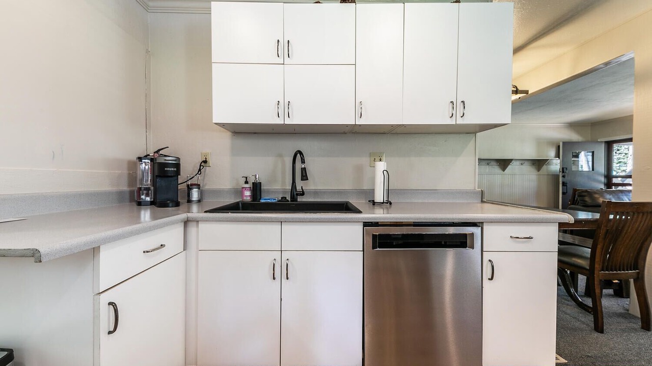 Photo of Kitchen in Donner Lake Woods