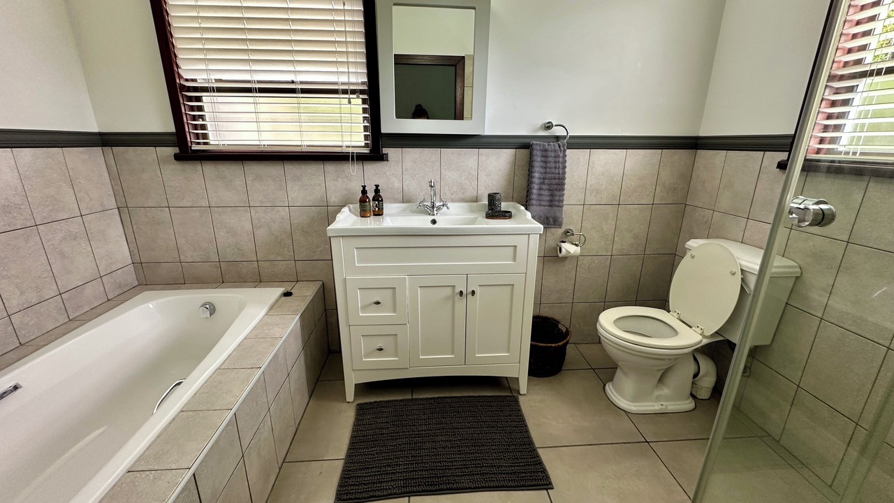 Photo of Bathroom in Great Brak River