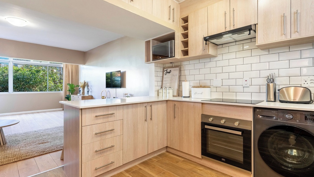 Photo of Kitchen in Three Anchor Bay