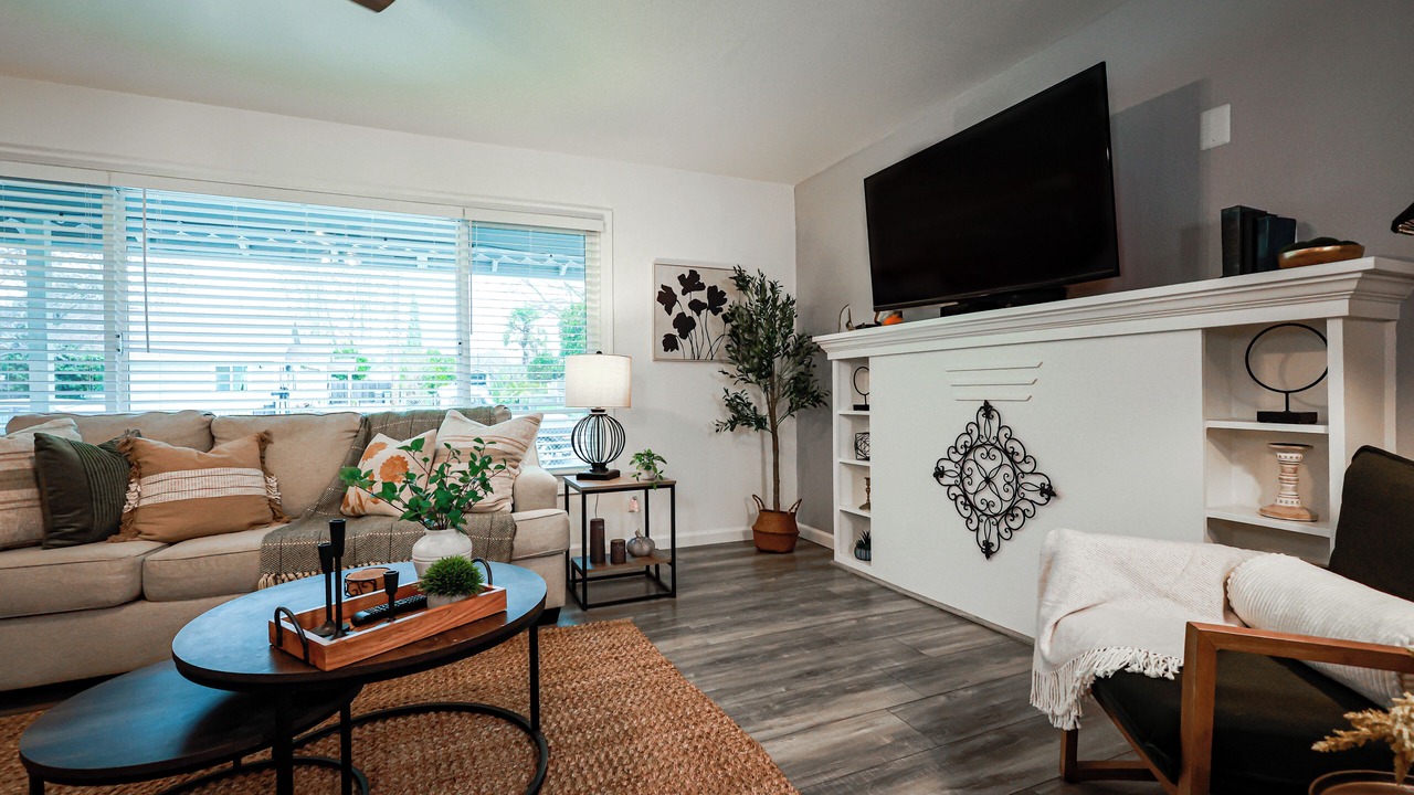 Photo of Livingroom in Sacramento