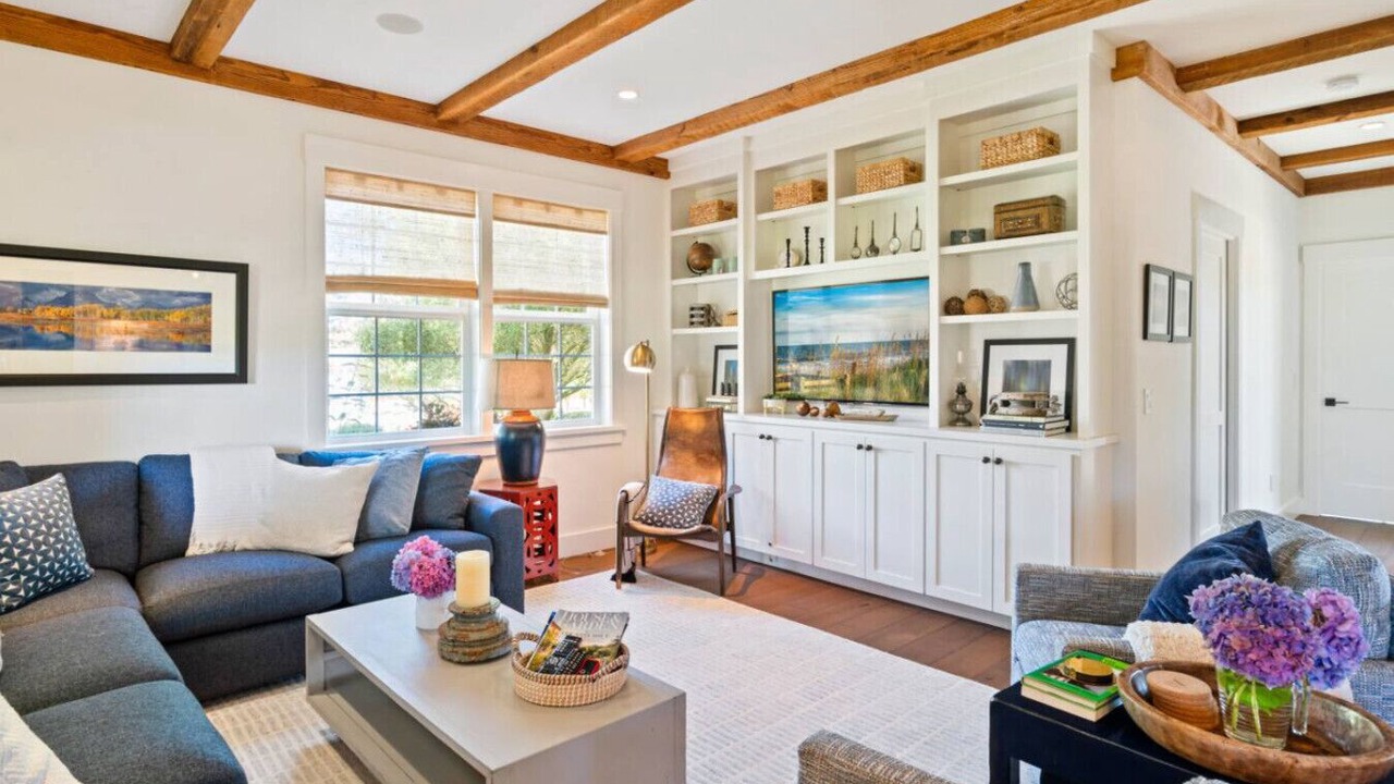Photo of Livingroom in Santa Rosa