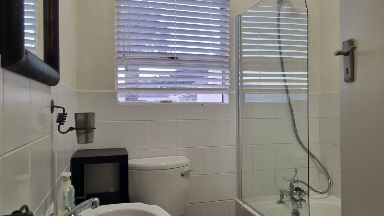 Photo of Bathroom in Strand