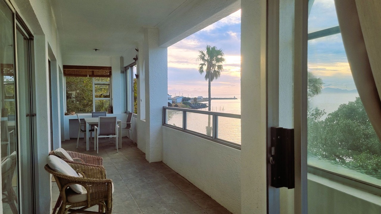 Photo of Patio Balcony in Strand