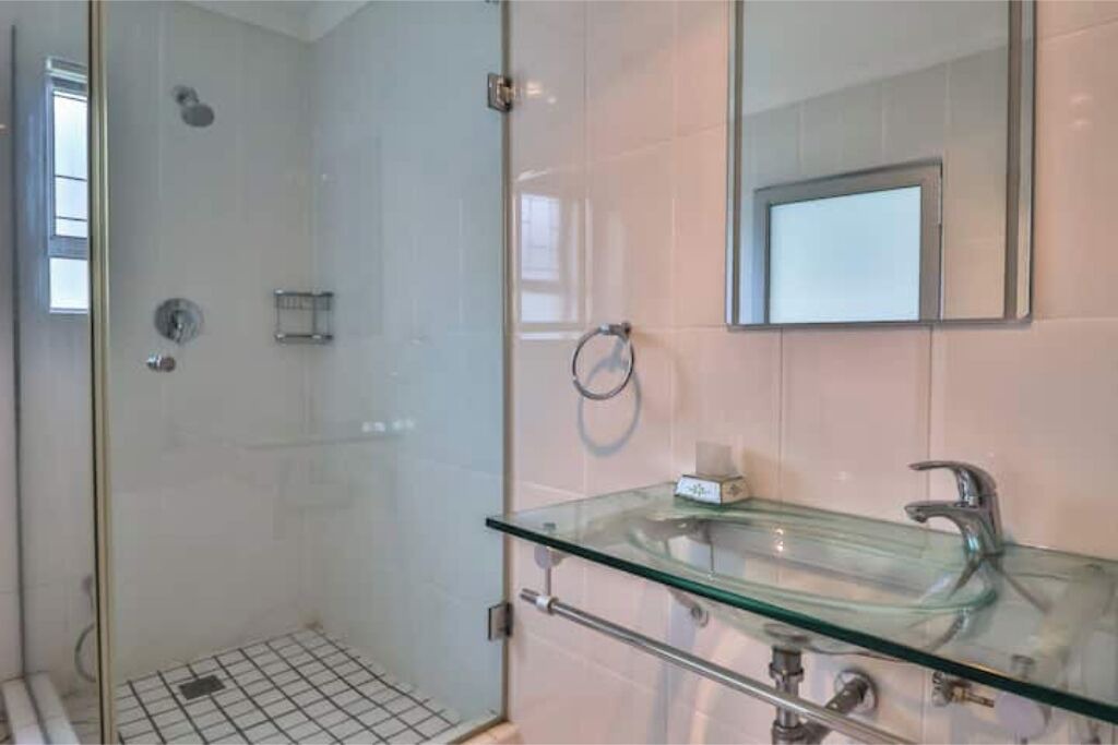 Photo of Bathroom in Onrus