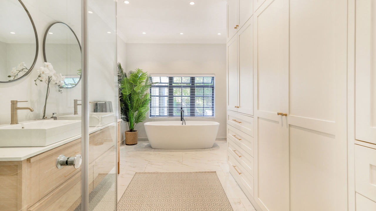 Photo of Bathroom in Newlands