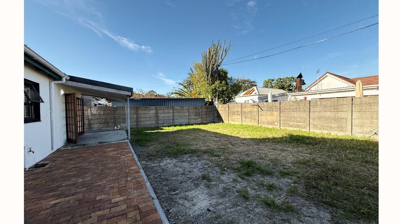 Photo of Outdoor in Lansdowne