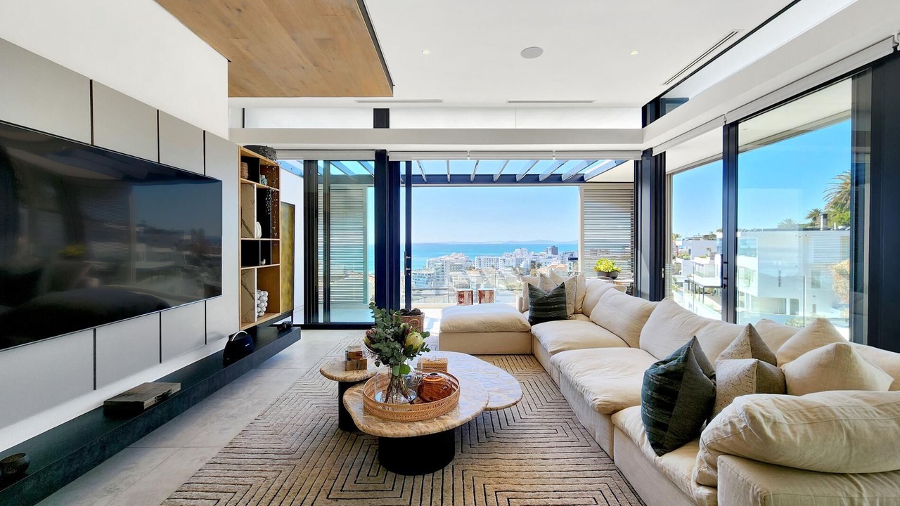 Photo of Livingroom in Bantry Bay
