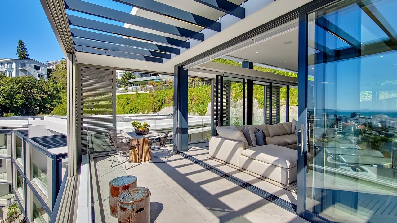 Photo of Patio Balcony in Bantry Bay