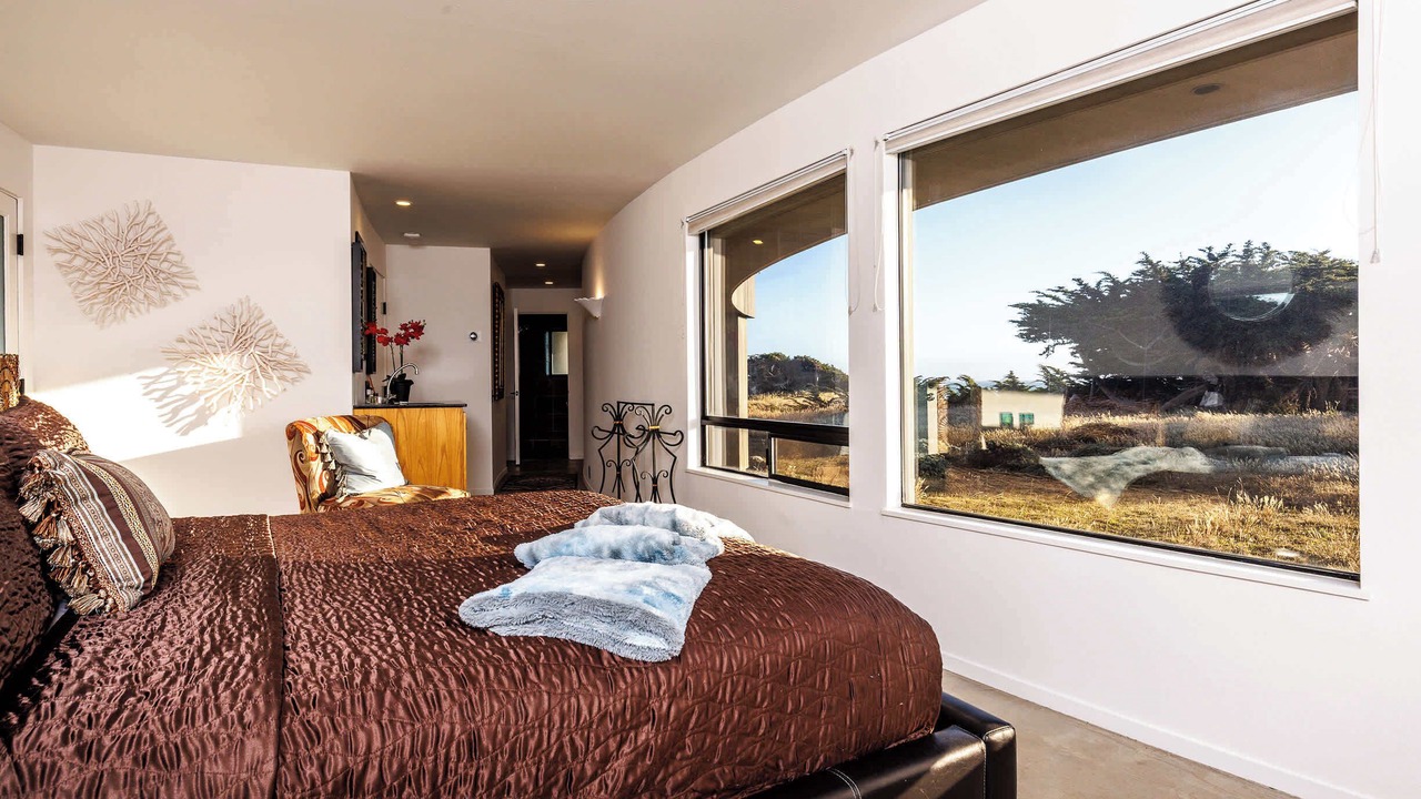 Photo of Livingroom in Sea Ranch