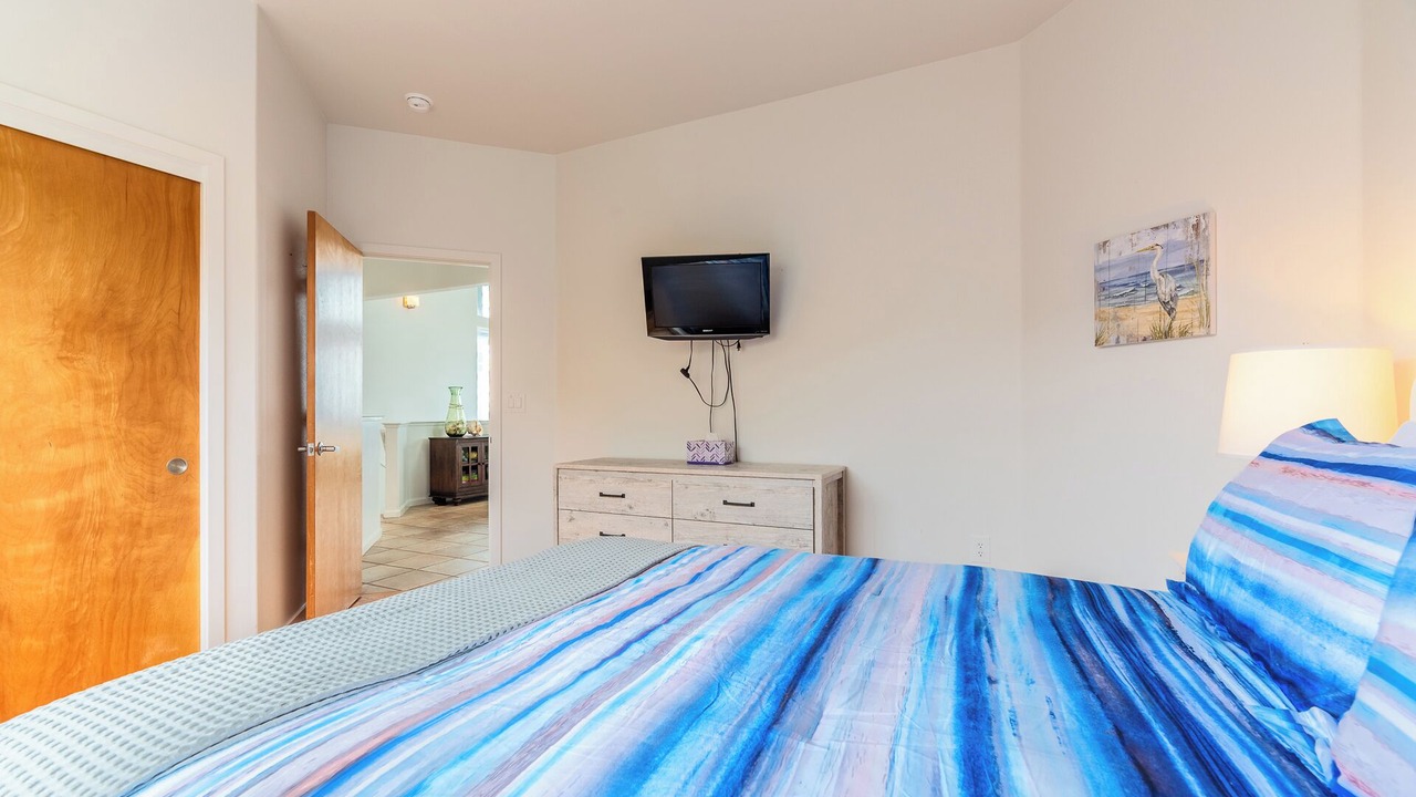 Photo of Bedroom in Dillon Beach