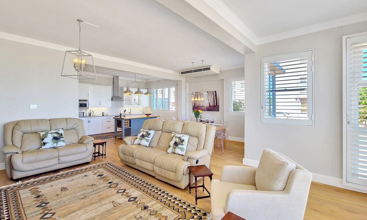 Photo of Bedroom in Three Anchor Bay