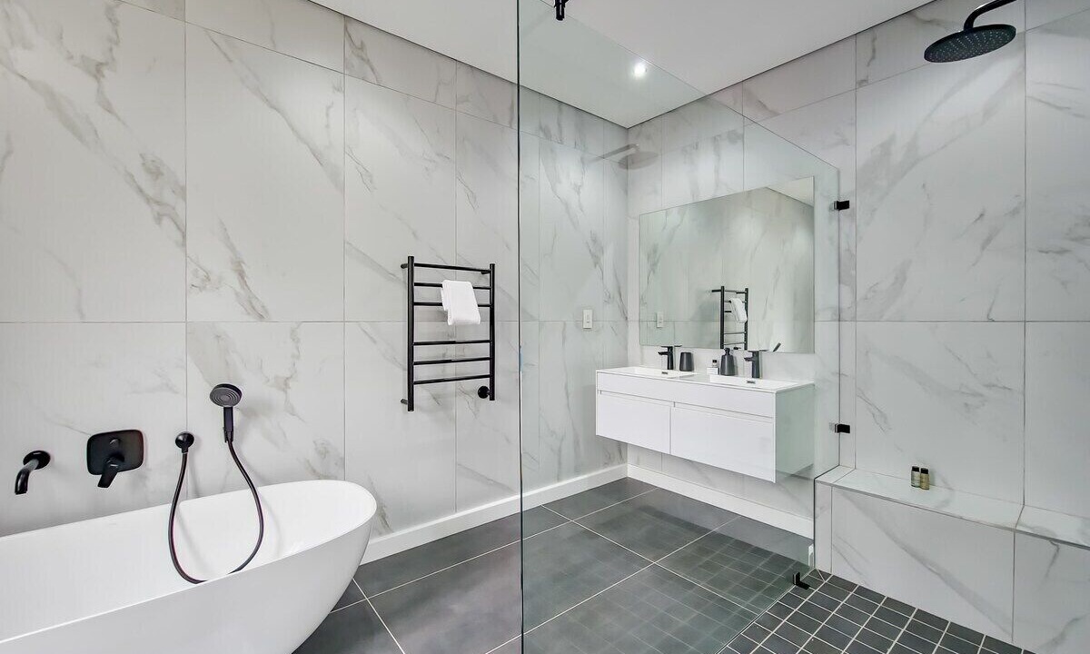 Photo of Bathroom in Newlands